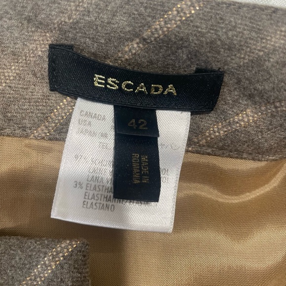 3-Piece Blazer size 40 and pant and skirt 42 - Picture 5 of 5